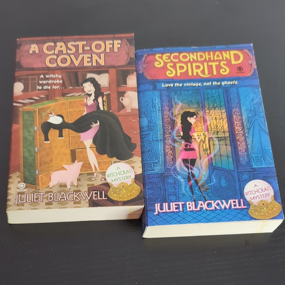Juliet Blackwell Witchcraft Mystery Books Secondhand Spirits A Cast-off Coven